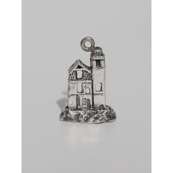 Vintage 14k Solid White Gold Lighthouse Charm Pendant - 2.17g - Picture 2 of 7